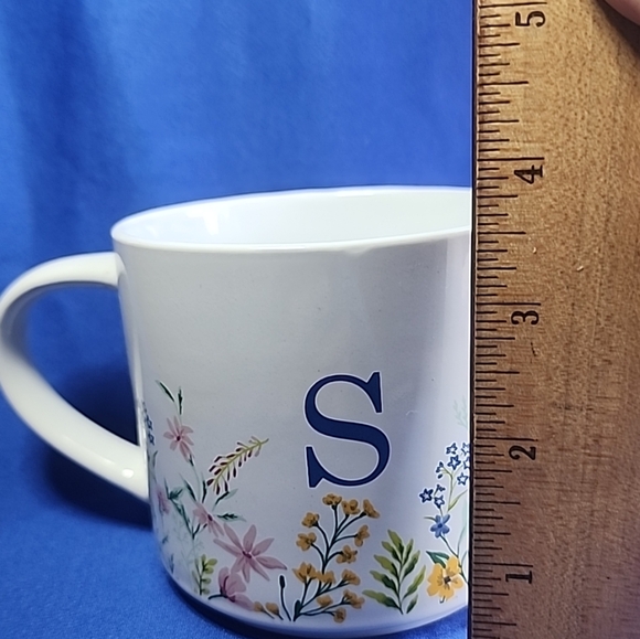 Monogram “S” Mug New - Picture 6 of 6